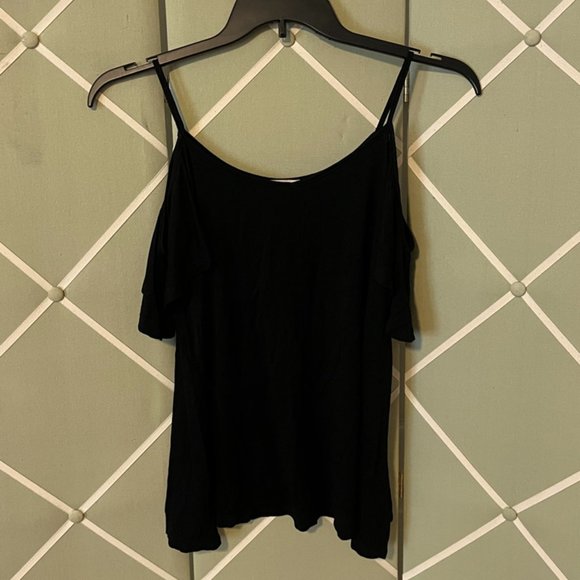 Ellie & Kate Black Cold Shoulder Top - Picture 2 of 6